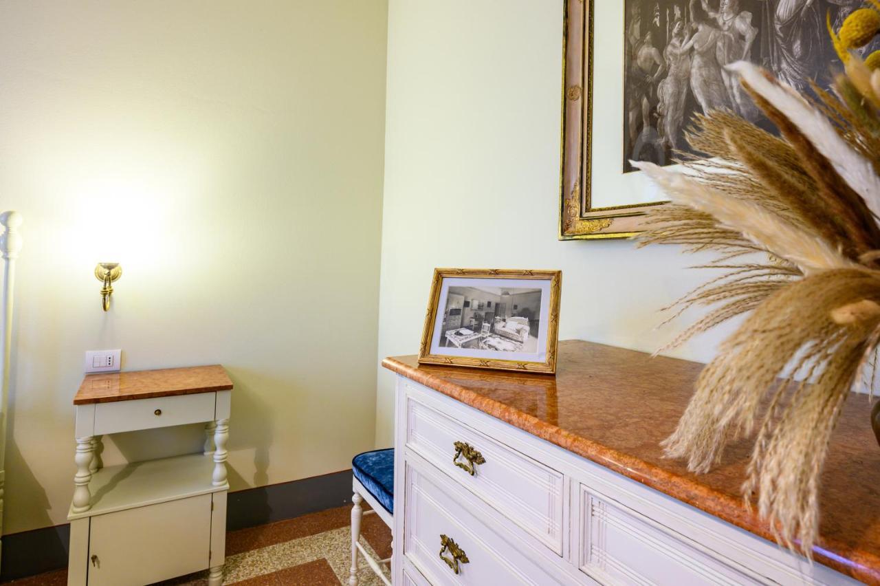 Foresteria Villa Puccini Casa Per Ferie Torre del Lago Puccini Extérieur photo